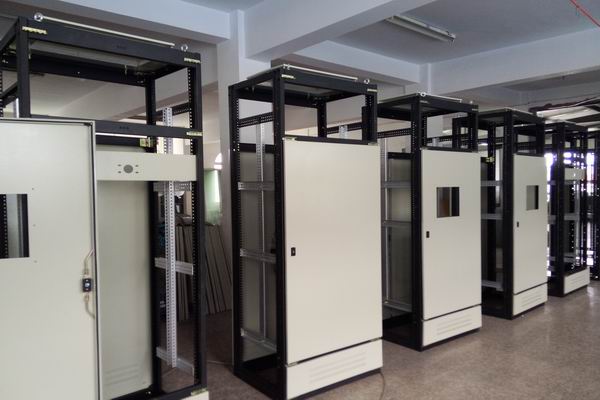 梅江控制箱-3683谈谈控制箱的维护和保养事